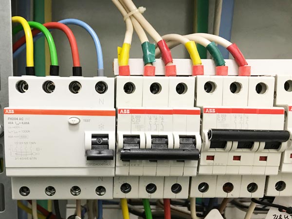 Требования к цветовой маркировке проводов