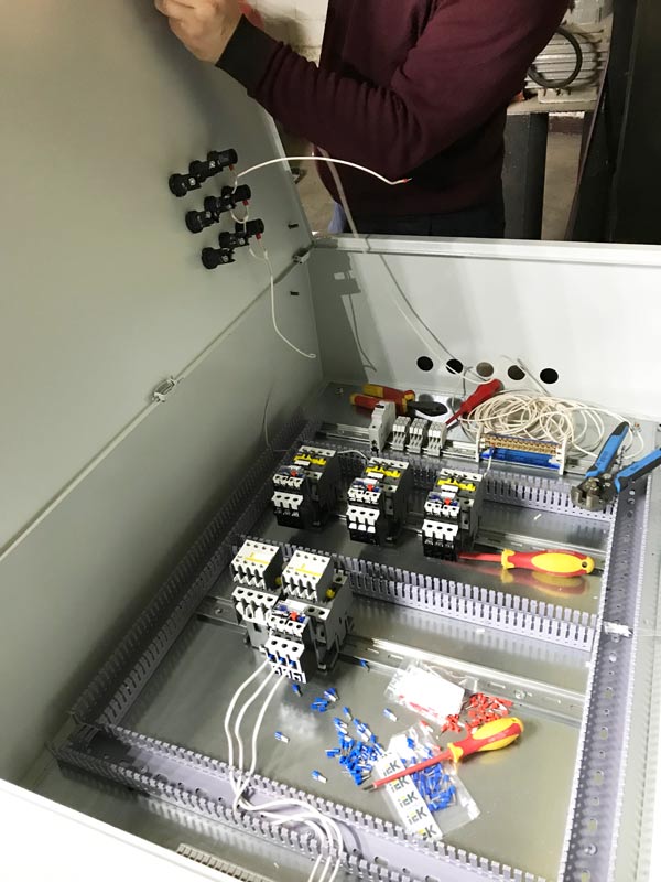 сборка щита управления для вентиляции