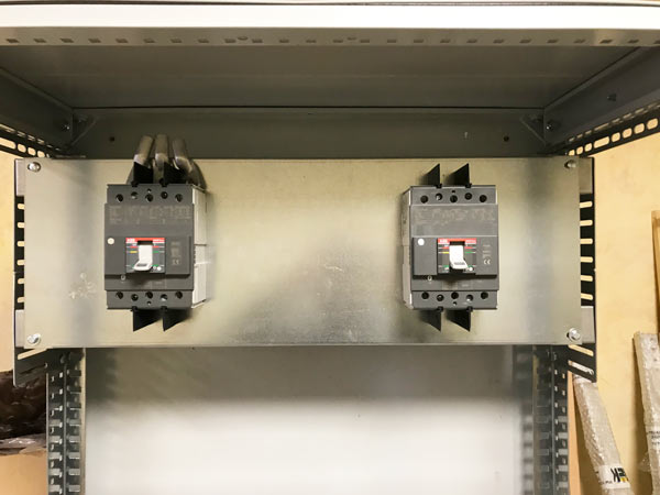 изменение схемы электропитания ЦОД