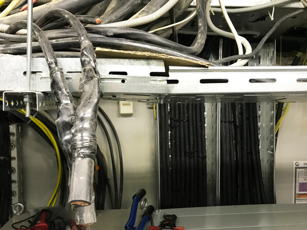 изменение схемы электропитания ЦОД