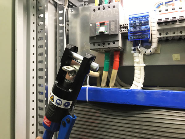 изменение схемы электропитания ЦОД