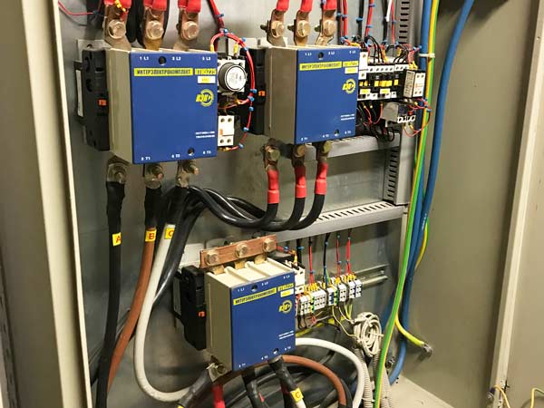 подключение тепловой защиты на электродвигатели в насосной станции