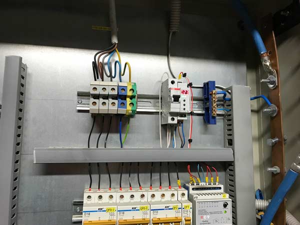 подключение тепловой защиты на электродвигатели в насосной станции