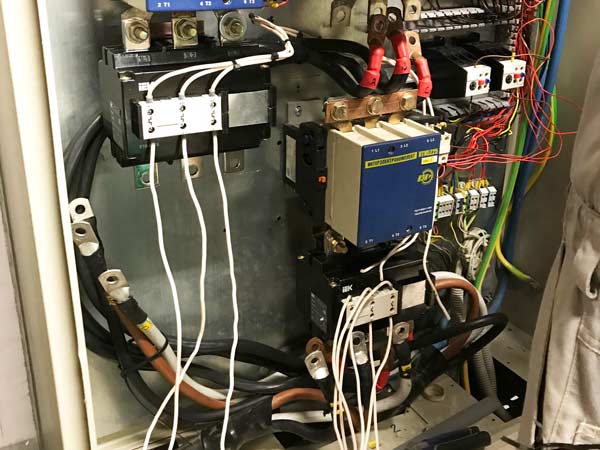 подключение тепловой защиты на электродвигатели в насосной станции