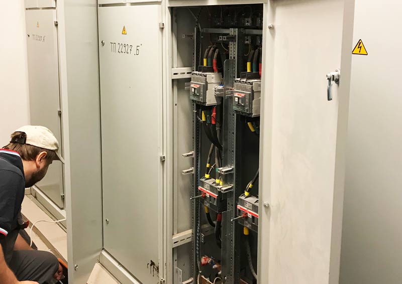 Переборка электрощитовой, ВРУ