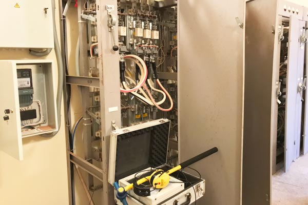 поиск повреждения кабеля