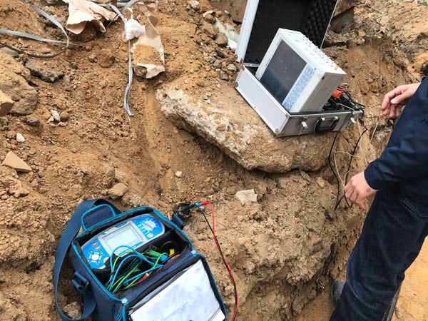 поиск повреждения кабеля