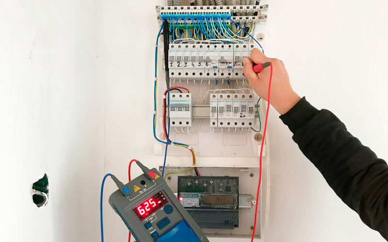 проверка электрики загородного дома