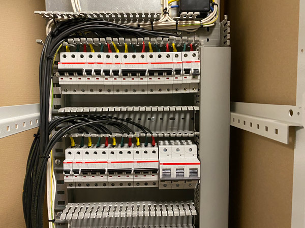 сборка электрощитов