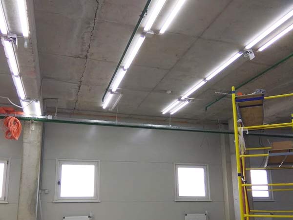 сборка и монтаж электрощита освещения для склада