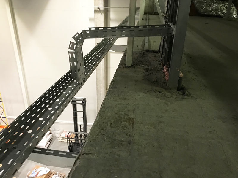 Электромонтажные работы на складе