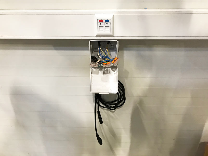 Электромонтажные работы на складе