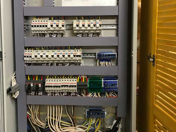 переборка электрощита
