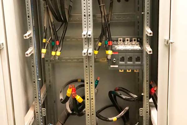 замена реверсивных рубильников в ВРУ