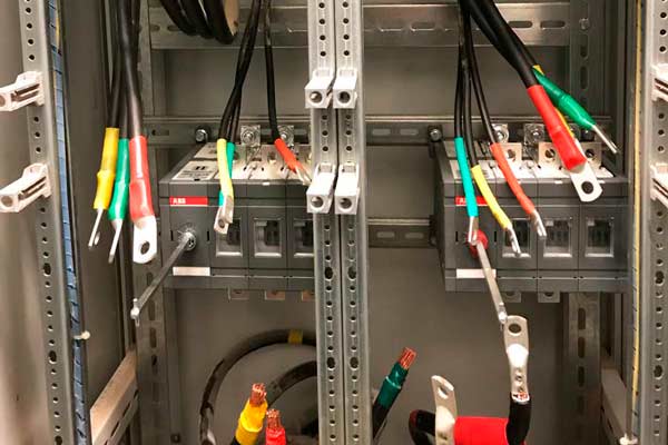 замена реверсивных рубильников в ВРУ